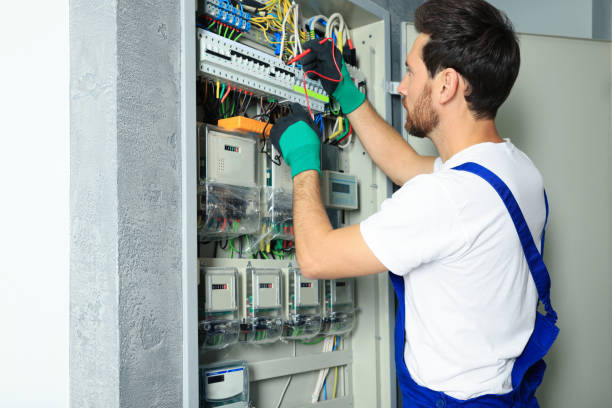 Best Licensed Electrician  in Phoenix, IL